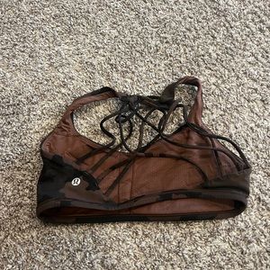 Lululemon Free to Be Sports Bra